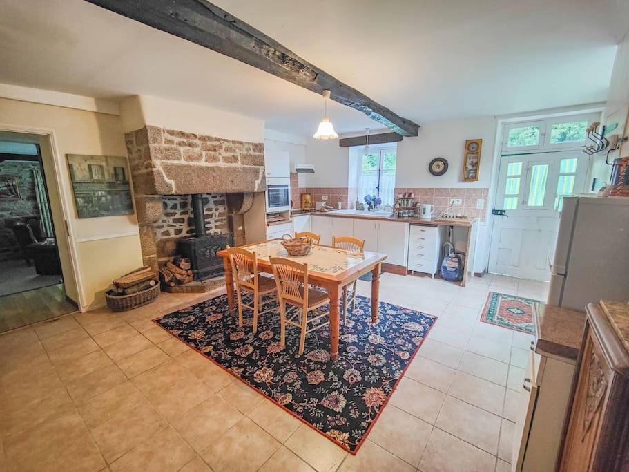 Country Side Haven Two Double Ensuite Bedrooms Couples Exclusive Rate Offered Saint-Michel-de-Montjoie Bagian luar foto
